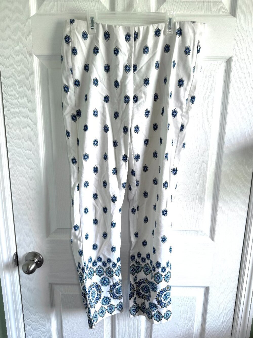 J.Jill Essential Women's Cotton Stretch Medallion Print White Pants Size 10